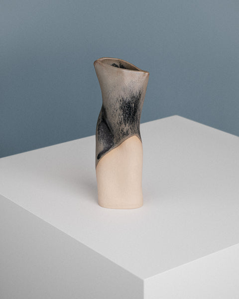 ARTEFACT 2